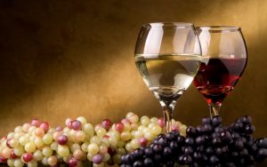Чем полезно вино, как пить его так, чтобы поправить здоровье