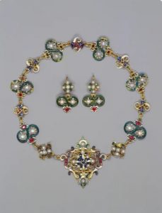 Ожерелье Марии Стюарт